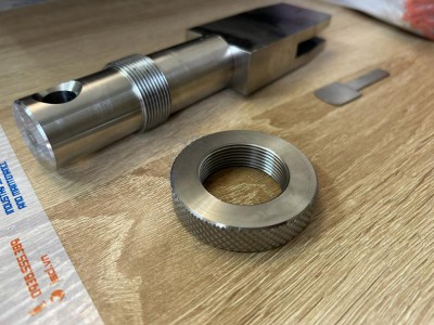 Chế tạo bộ khâu kẹp vật liệu SS304 - Precision fabrication Stitch tear clamp, SS304.